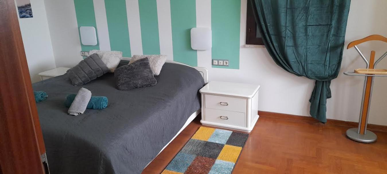 Apartmani Delas 2 프예스차나 우발라 외부 사진